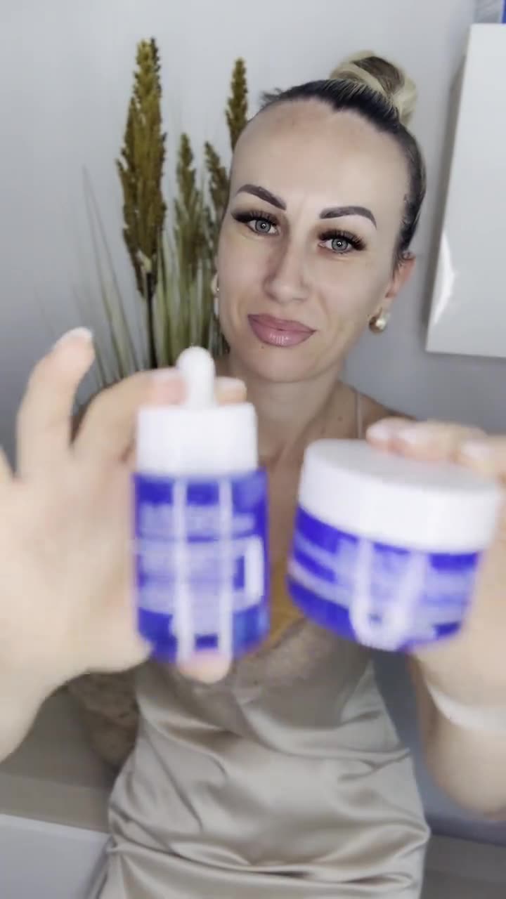 Emina zeigt COSRX Blue Copper Peptide Duo im Video